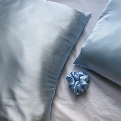 MAISON COLINE - Baby Blue silk pillowcase